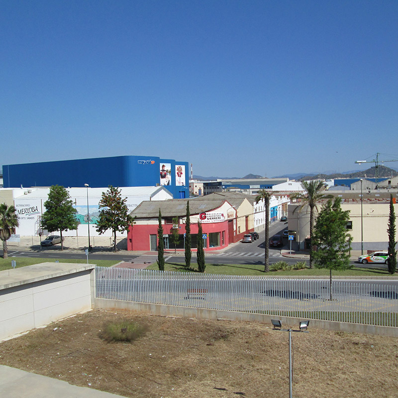 Fontanería Sin Obras y Rehabilitación de Bajantes en Sector Farmacéutico